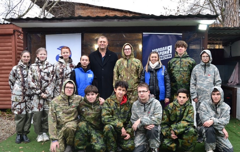 Жуковские партийцы организовали для молодогвардейцев дружескую игру в пейнтбол