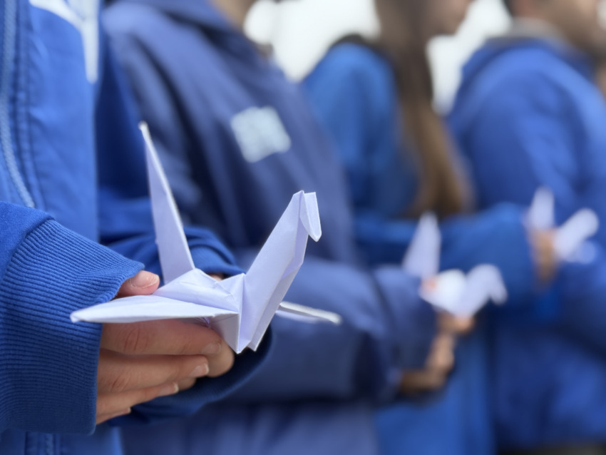 Жуковские партийцы почтили память погибших в войнах у мемориала «Вечный огонь»