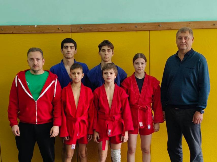 Проект «Выбор сильных»: открытая тренировка по самбо