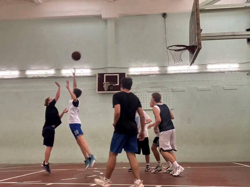 В Жуковском прошёл товарищеский матч по баскетболу в рамках проекта «Детский спорт»
